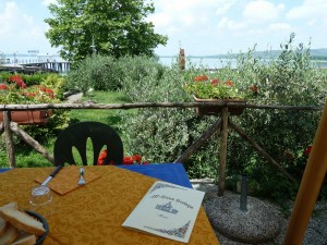 Terrazza con vista sul lago Trasimeno