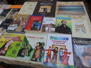 Libri ottenuti attraverso la collaborazione con il dottore Italo Marri. Qualcuni per i più giovanni.