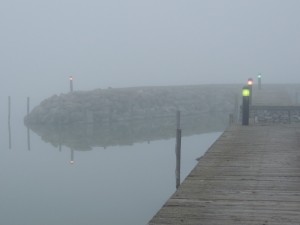 Entrées des deux darses de l'Isola Maggiore par temps de brouillard - 23/11/2012, 17:30