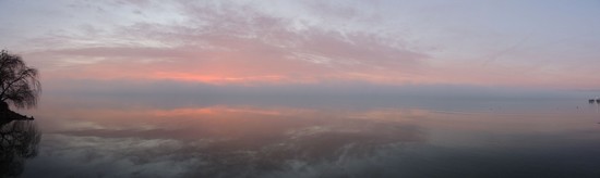 Vue panoramique du coucher de soleil du vendredi 4 janvier 2013, en face de notre jardin à l'Isola Maggiore.