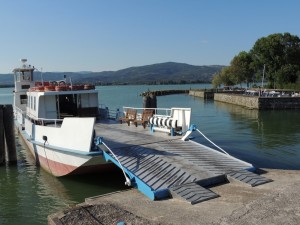 Il "Grifone" all'Isola Maggiore.