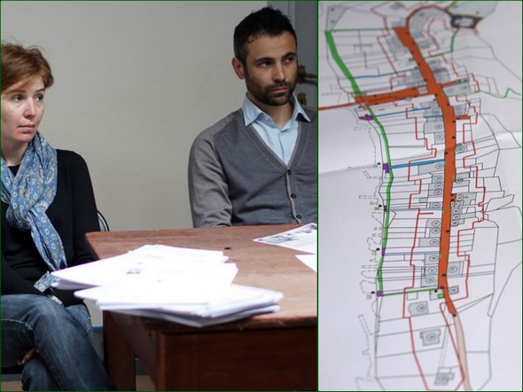 Gli architetti Sara D'Agostina e Michele Fruscoloni con una parte del loro piano.