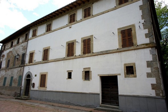 Palazzo Benini Squarti Perla (aprile 2014).