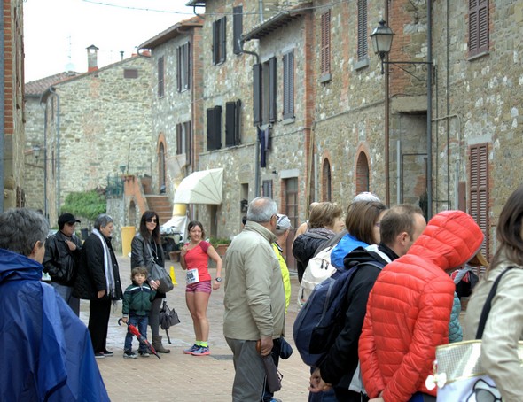 Davanti al Museo del Merletto.